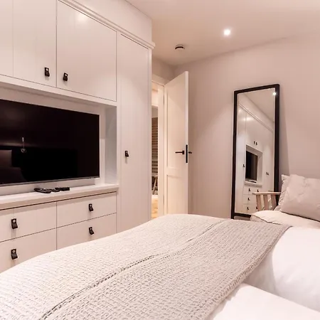 Weivz Spo Reetdachhaus Weivz Spo Semesterbostad