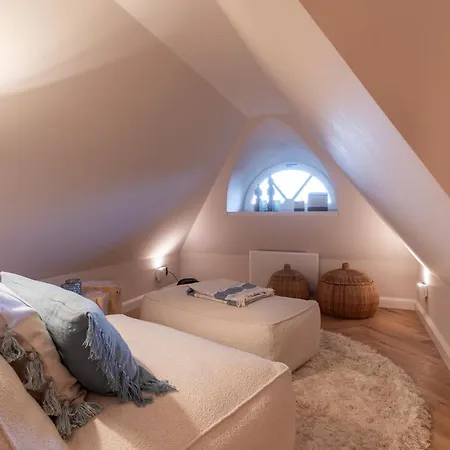 Weivz Spo Reetdachhaus Weivz Spo Dom wakacyjny *